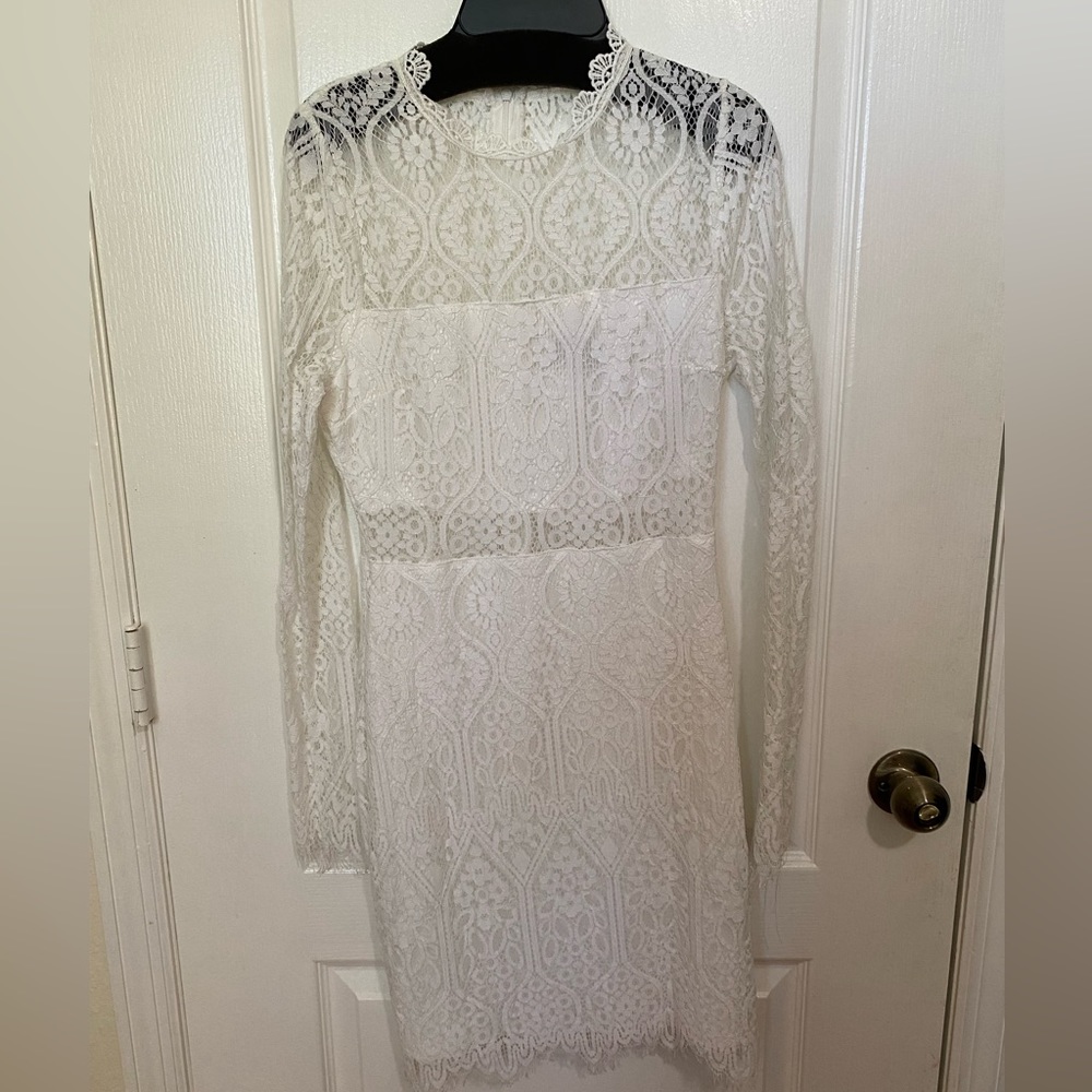 Long Sleeve Lace Lulu’s Dress